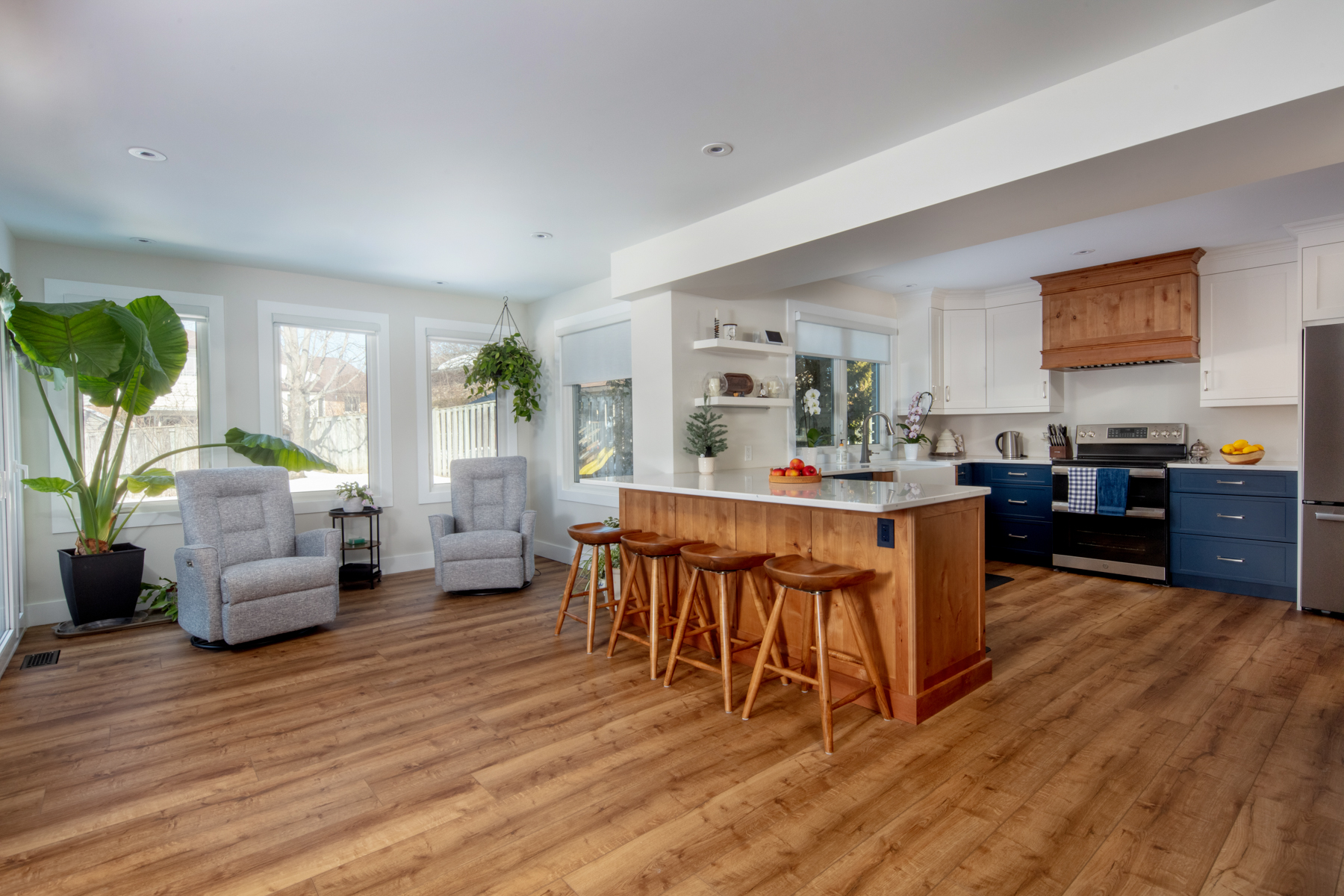 Completed renovation, image 4